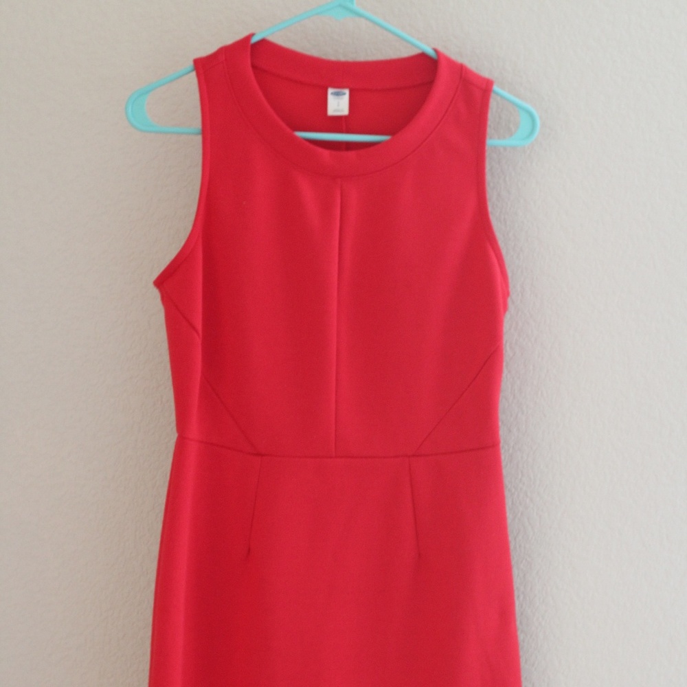 Comfy Red Dress with Side Zipper